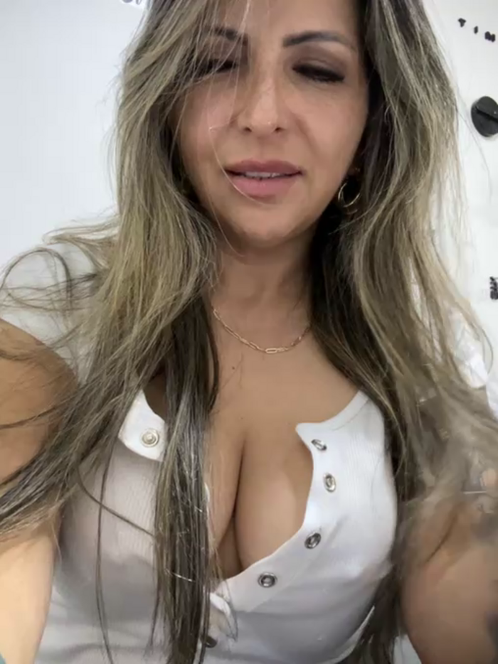 _Abril-Office1