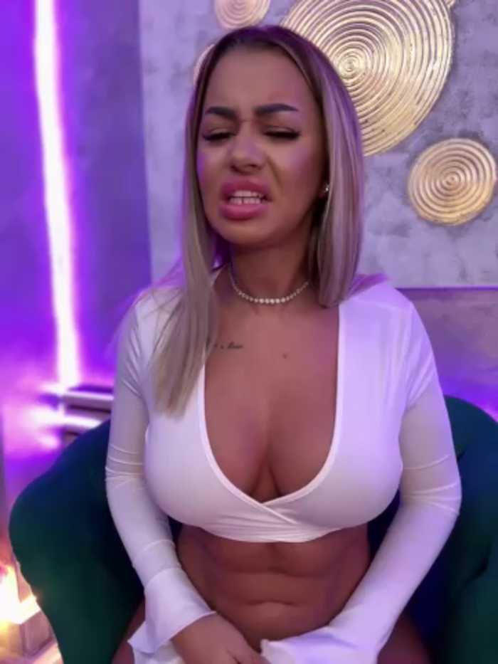 KirstieVegas