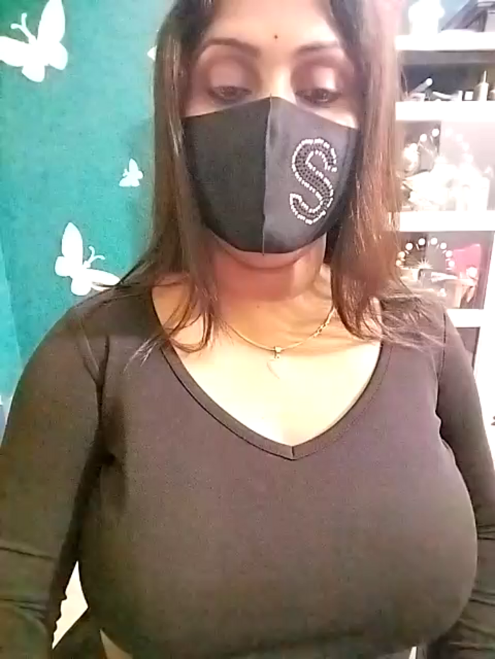 Riya_Sexy_Baby