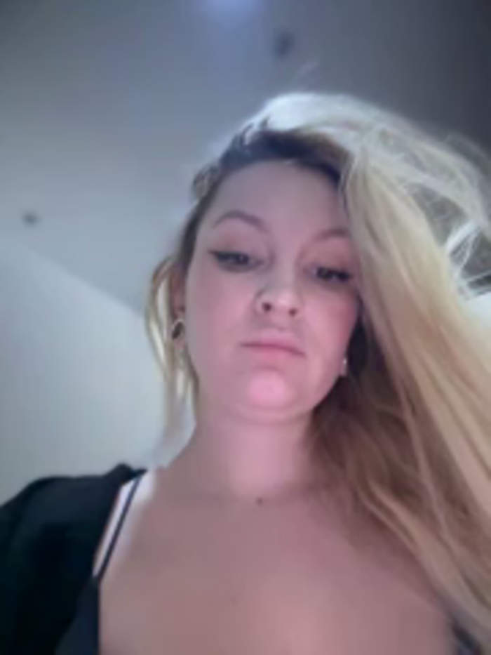 Teya_moon_