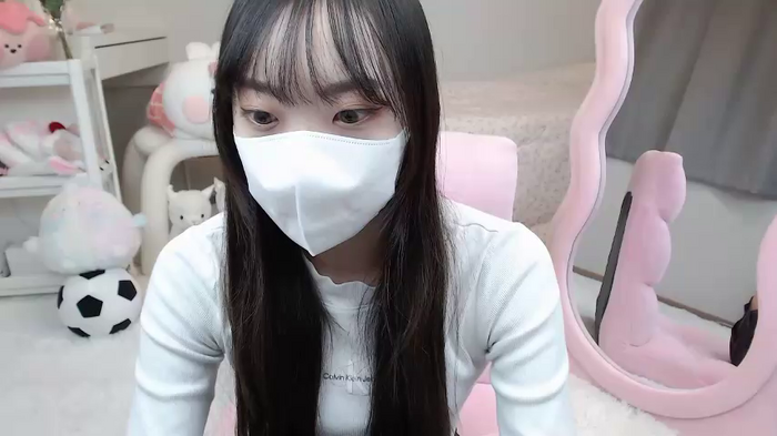momo_room