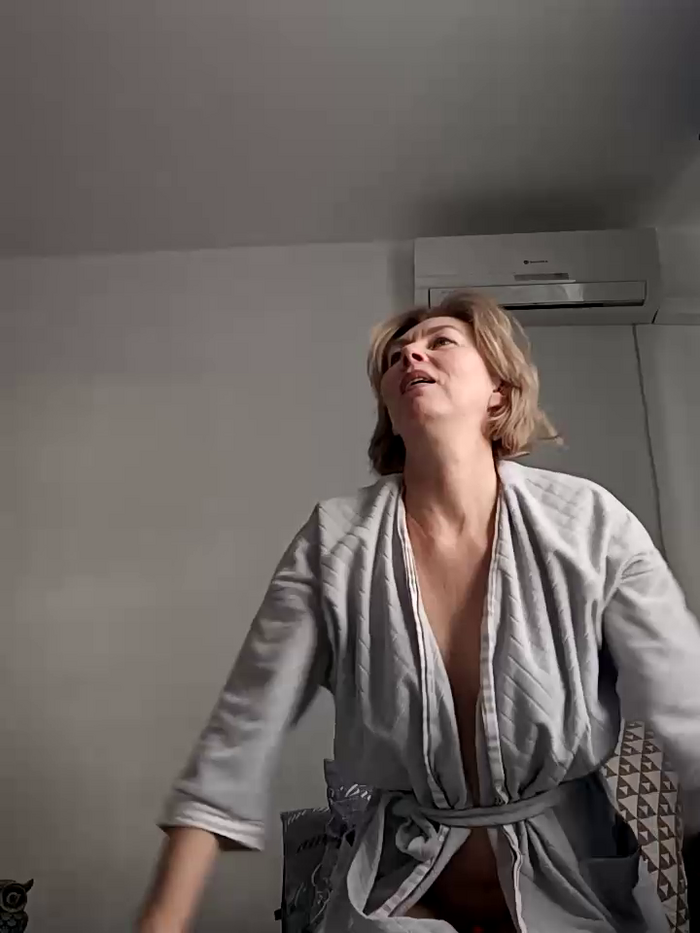 stellahere8
