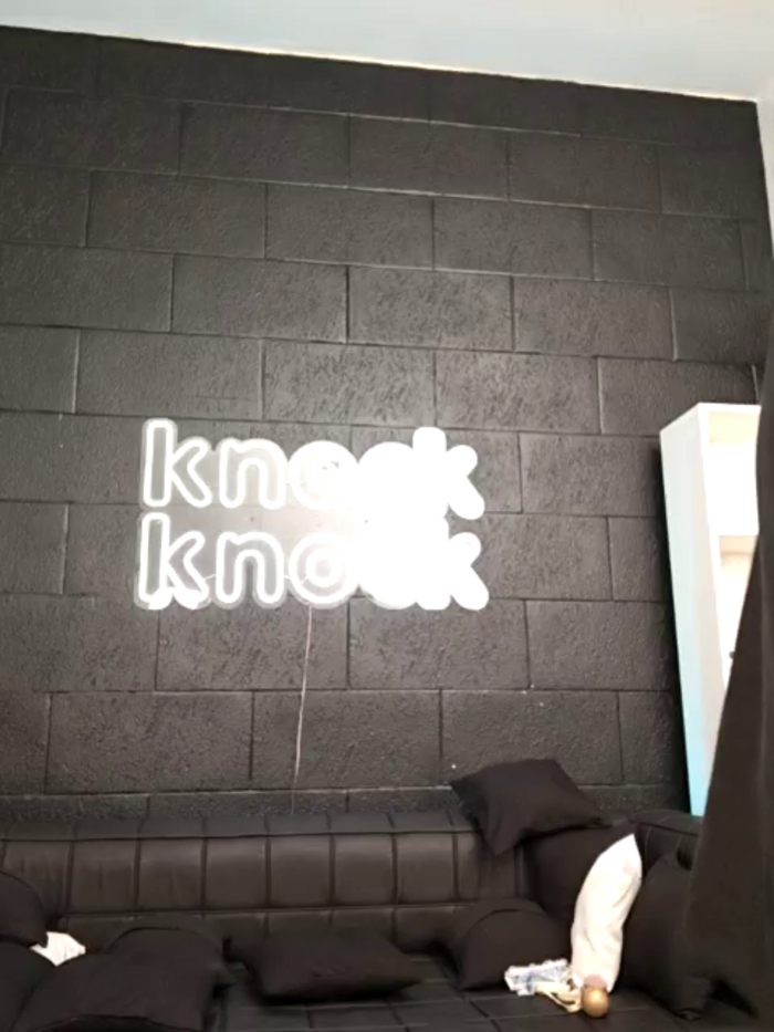 Elnonoykeila77