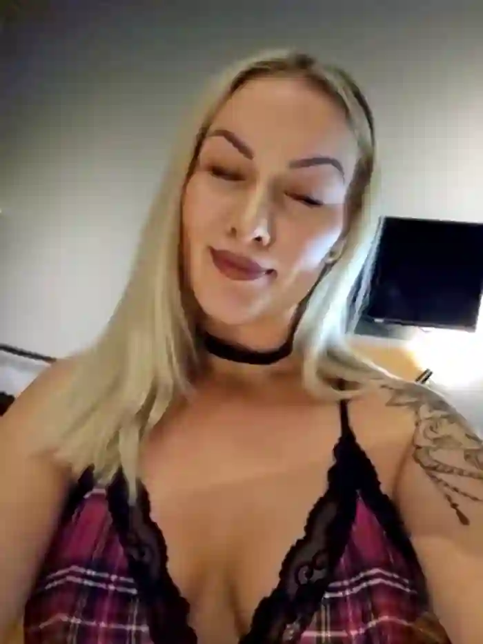2024/11/29/stripchat-nastymilf_-15-25-34