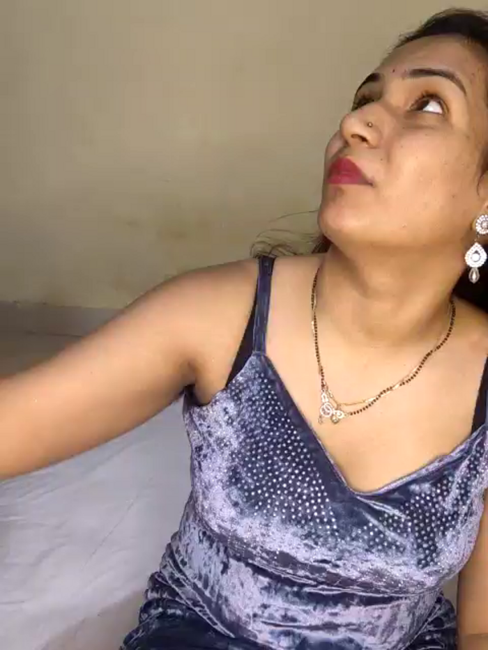 SexyIndianCouple