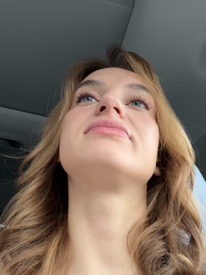 -AngelAri-