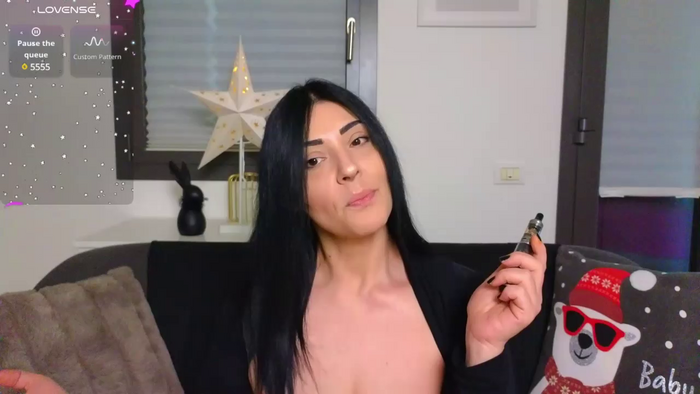 AryaSummersReal