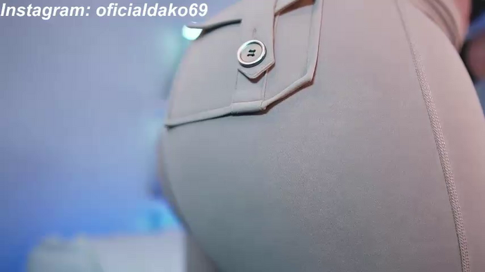 Dakota_Lee
