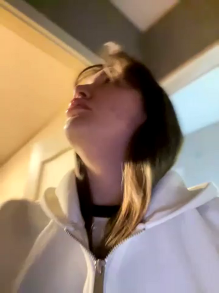 Holly_Molii