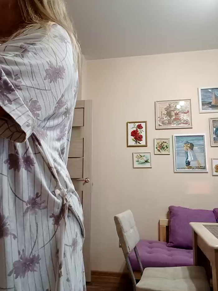 Liana_MilfHot