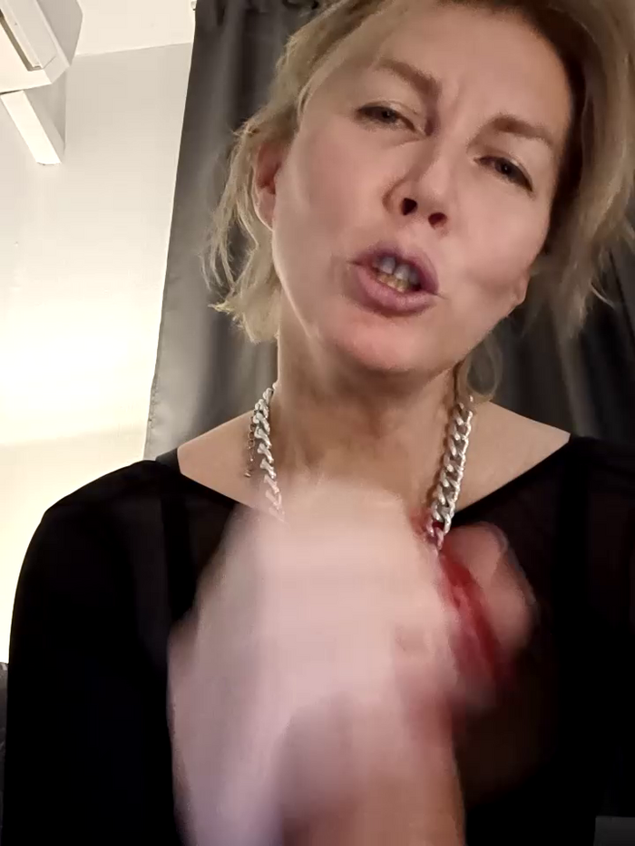 stellahere8