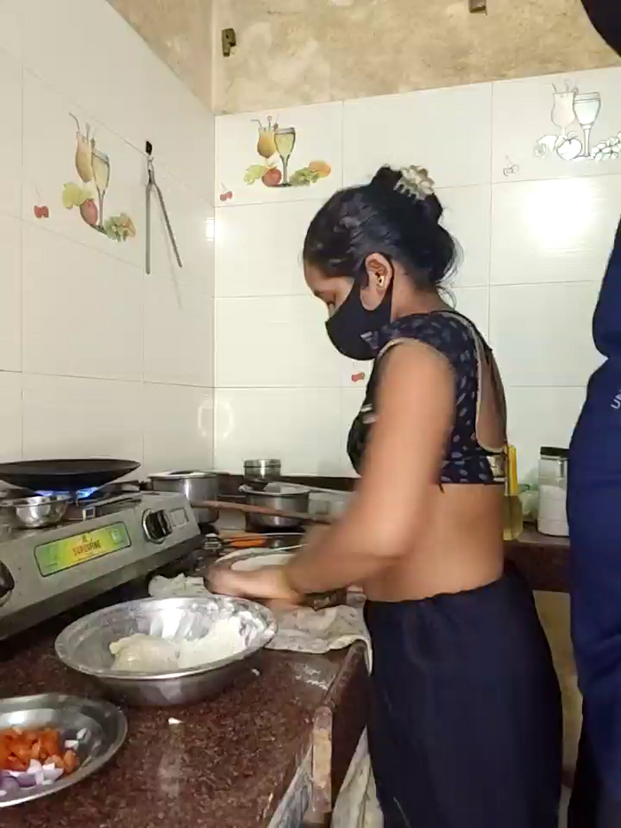 DesiRiya77