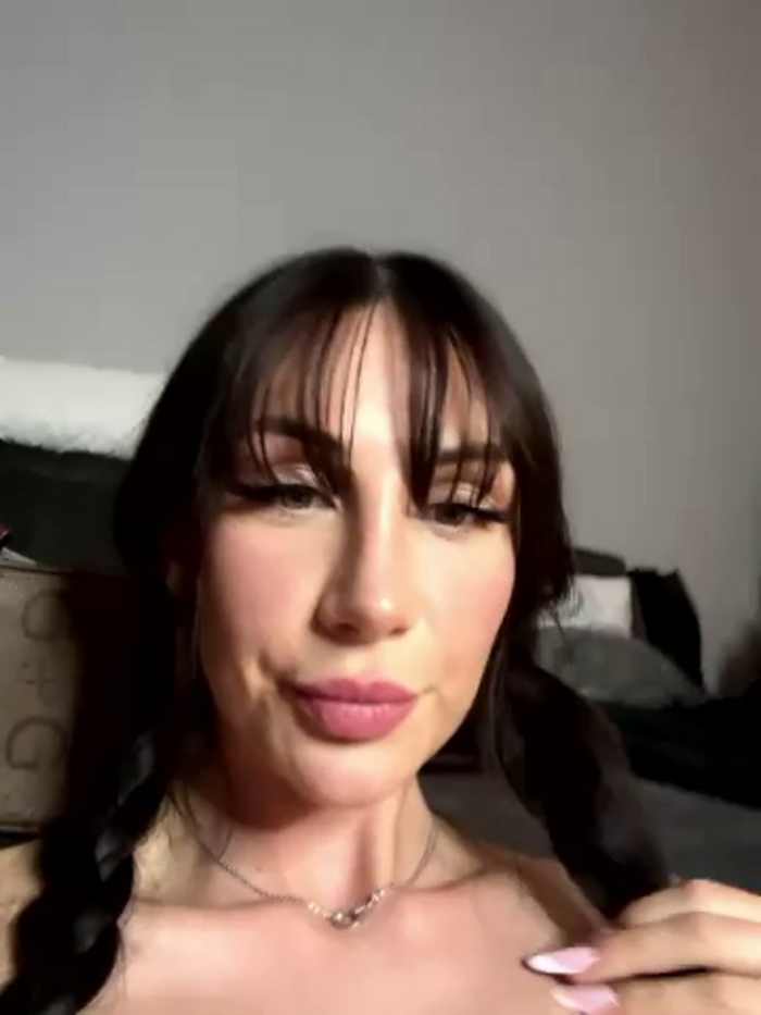 juicy-Alison