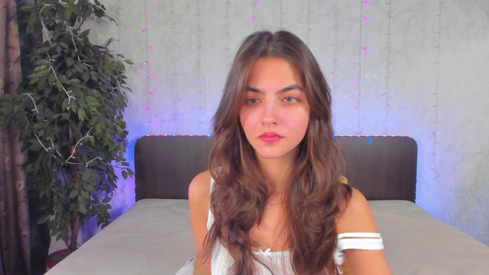 Milana_Crystal_