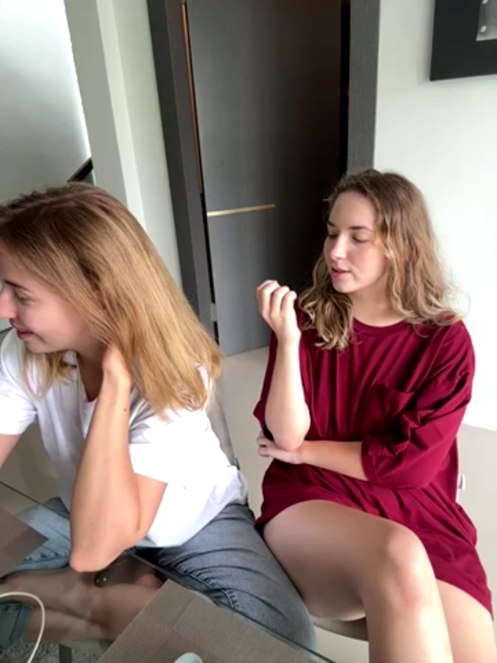 Nura_n_Sarah