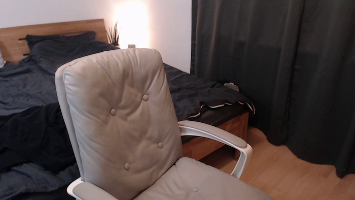 AnnyBelle_
