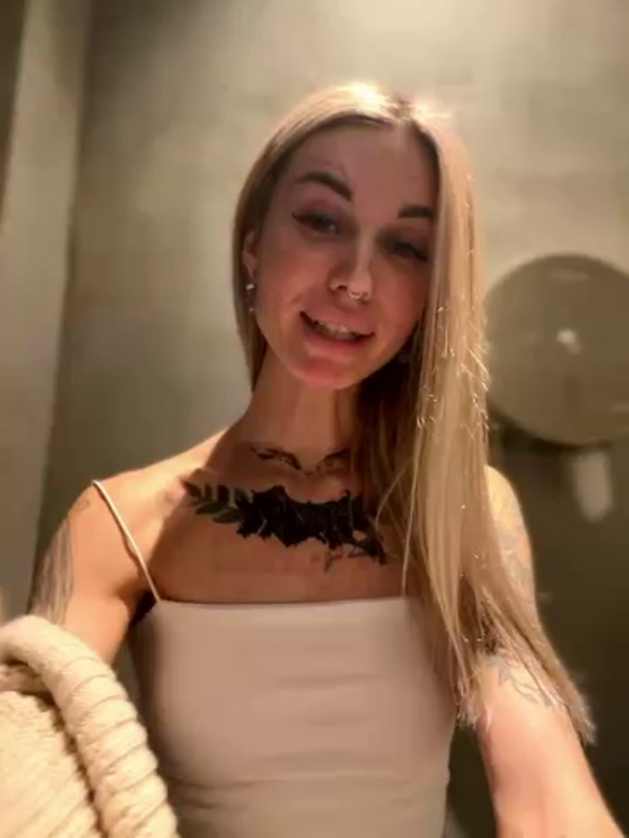 Charming_Ritta