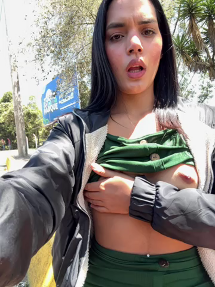 Naughty_Friends_