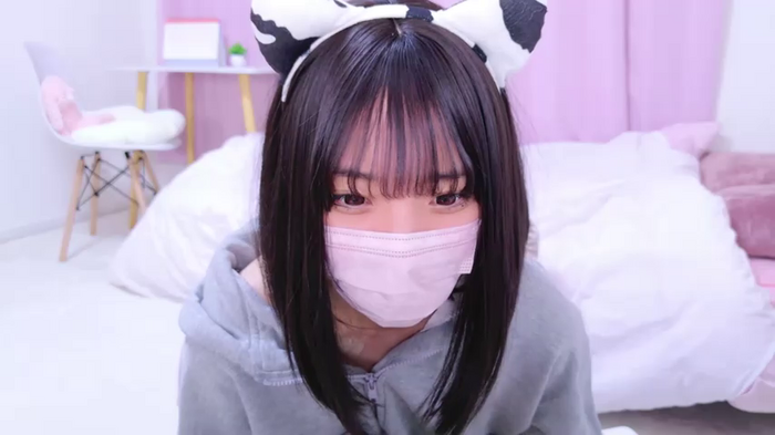 -Yuria-