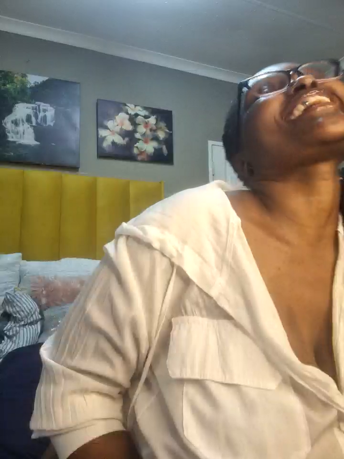 Bustygoddess32