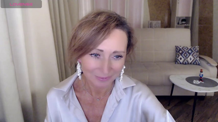 HornyMilf_777