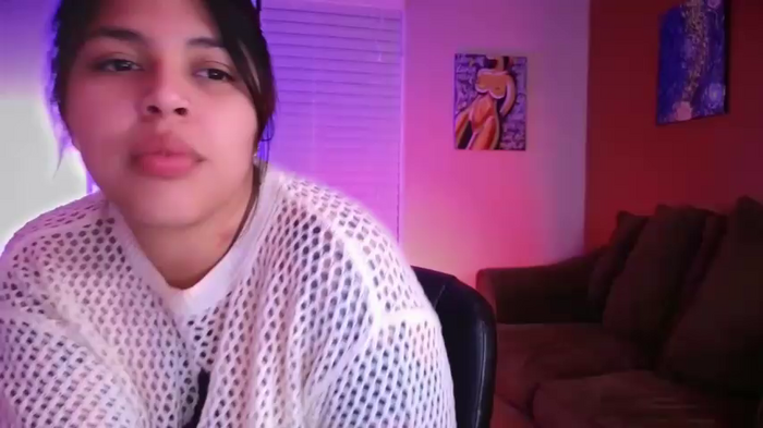 miacanela_xo