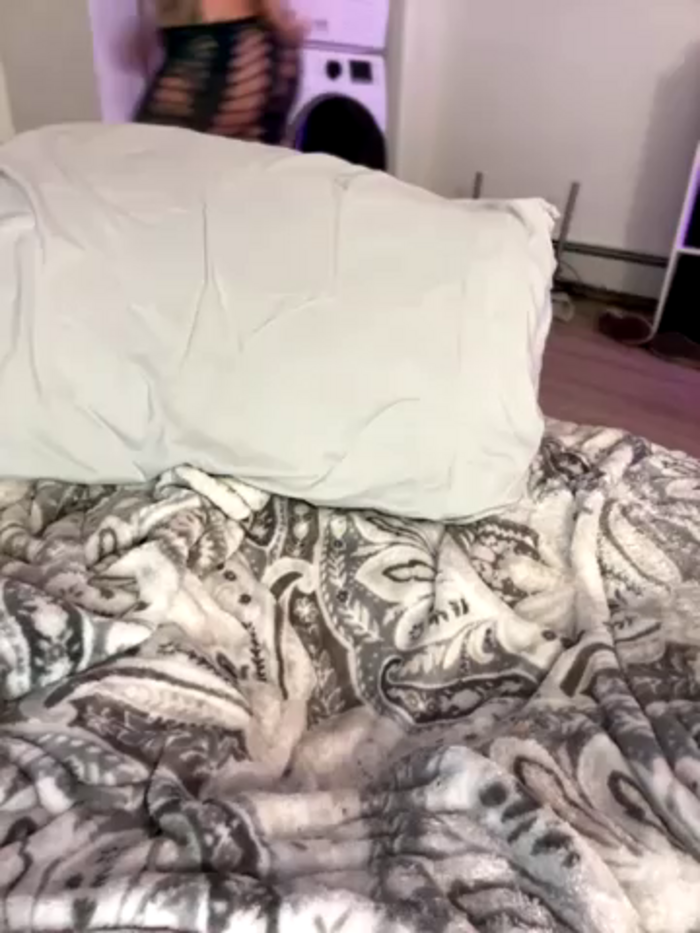 chloetease