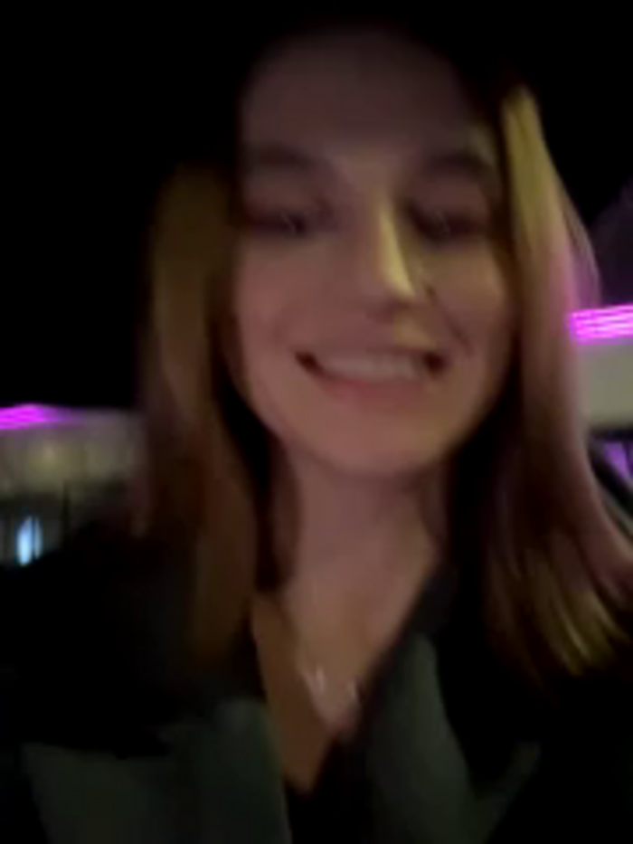 -AngelAri-