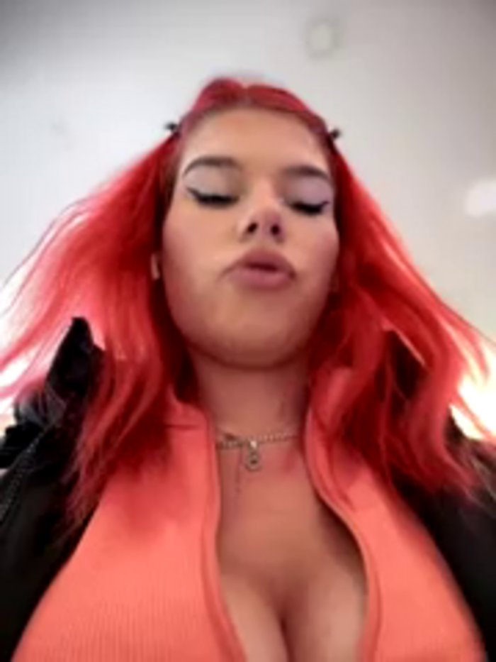 RiriRoseey