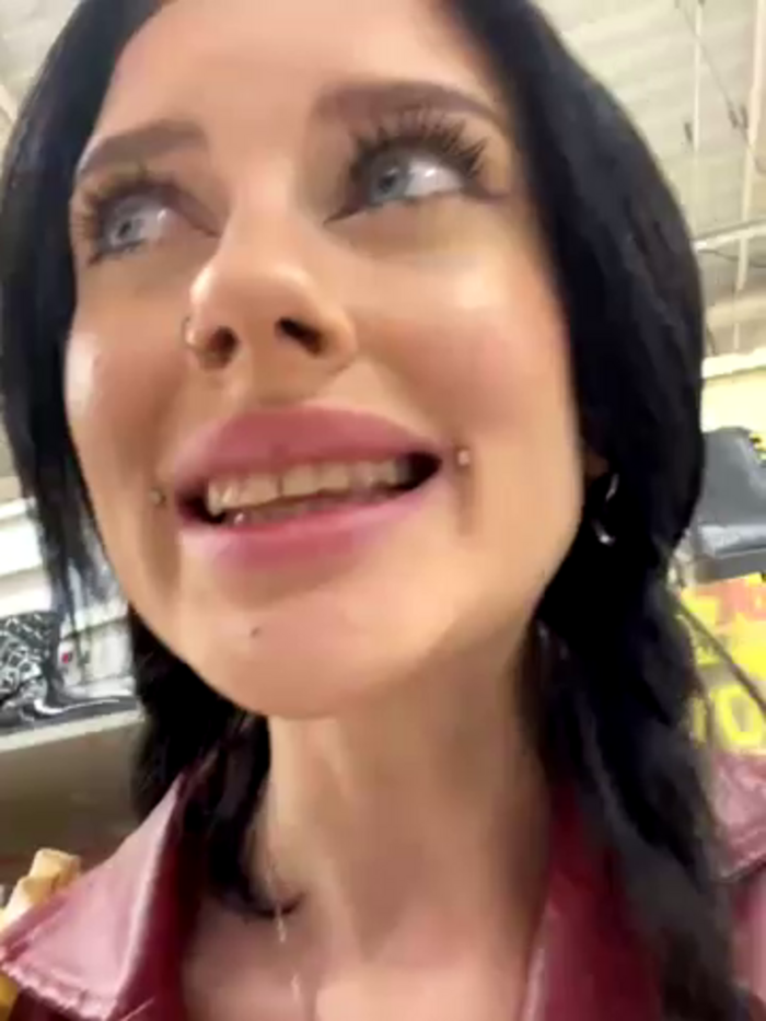 Melissa_crazy