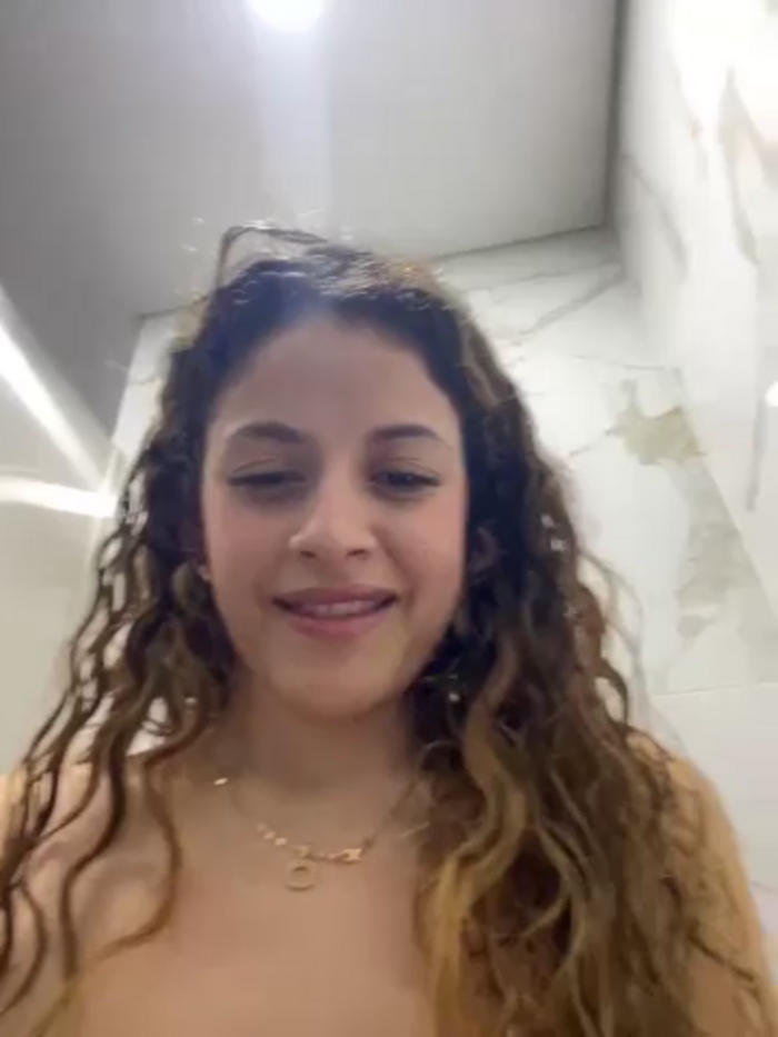 alana15