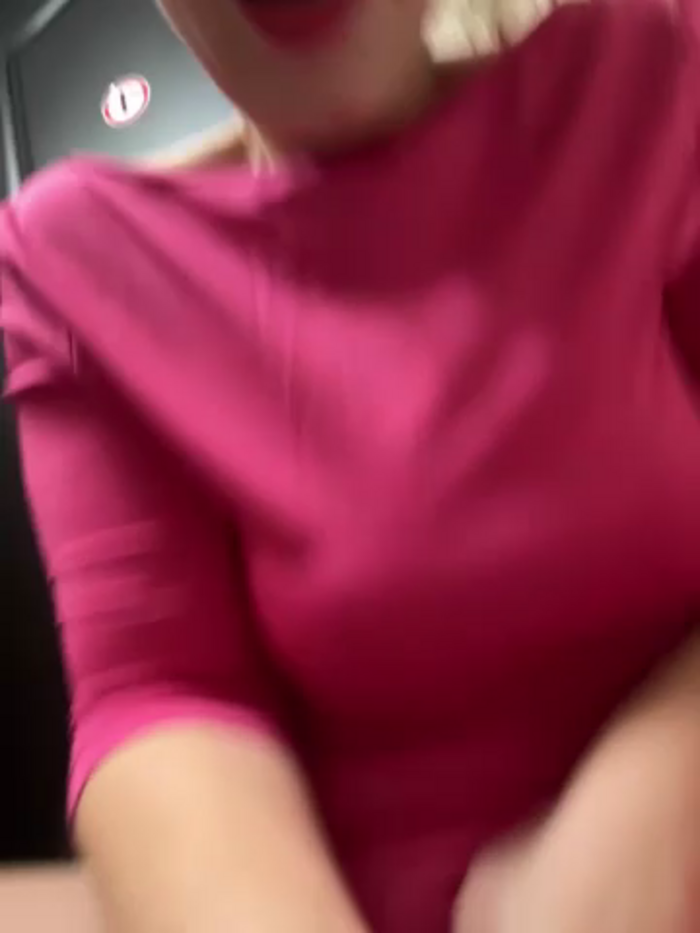 ladywithbigass