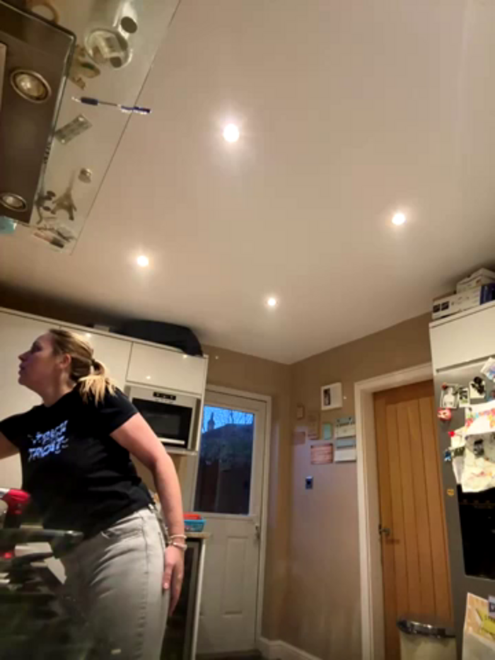 DirtyBanteringBlonde