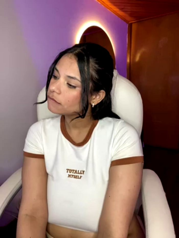 Isabella_boobd
