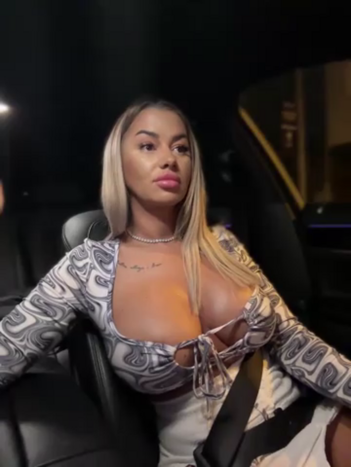 KirstieVegas