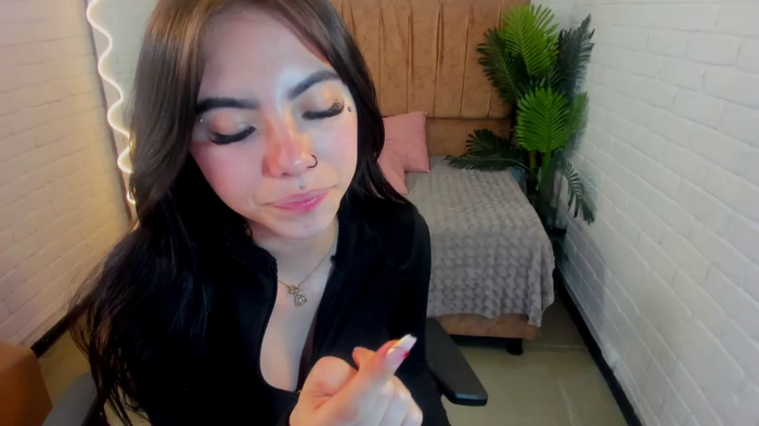 Roxanne_tay