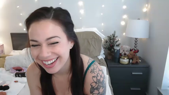 SingleMilf_Lauren