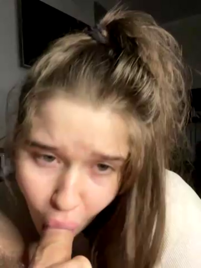 HornyGirlH