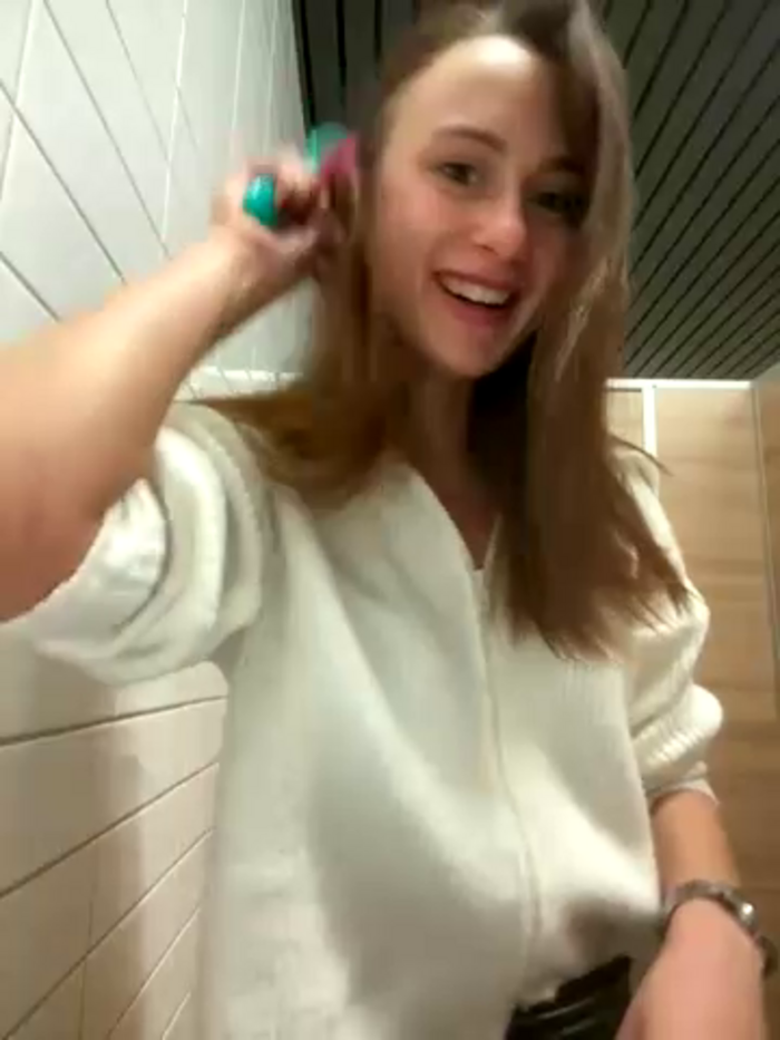 Dina_Tease