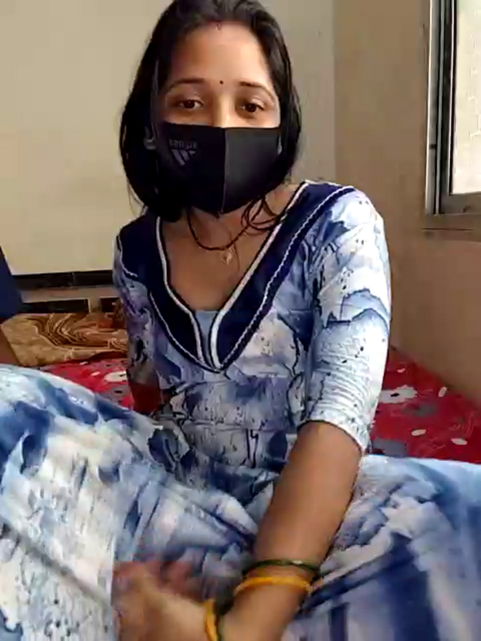 DesiRiya77