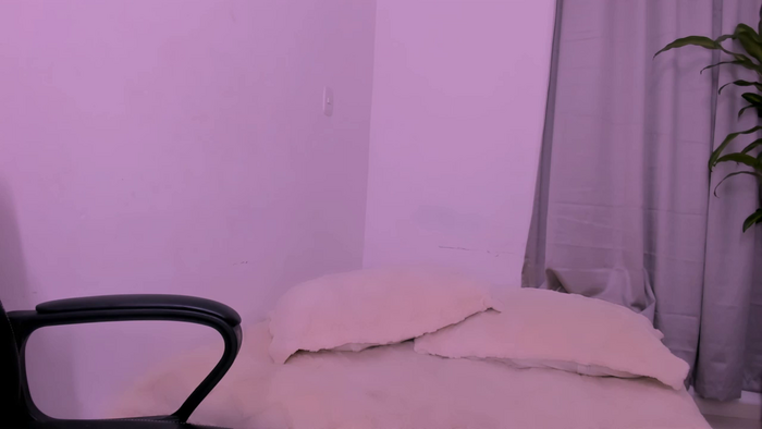 Miiafoxxx