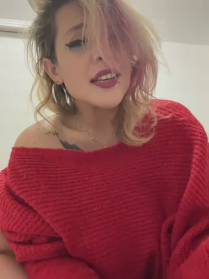 ZoeMesmerize