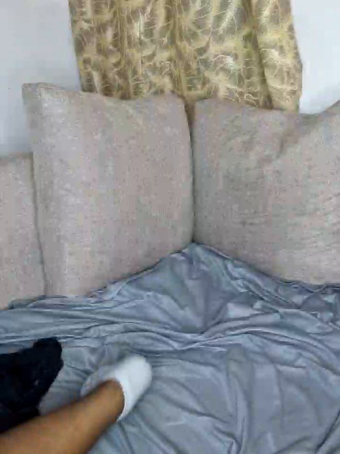 hornycreamybabe