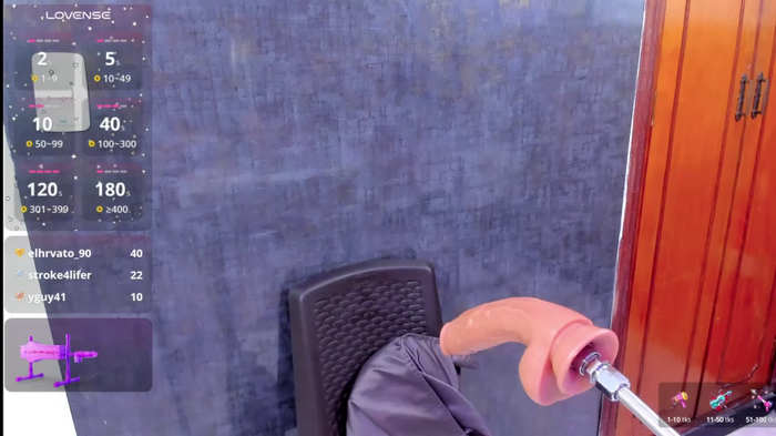 zyle_boobs