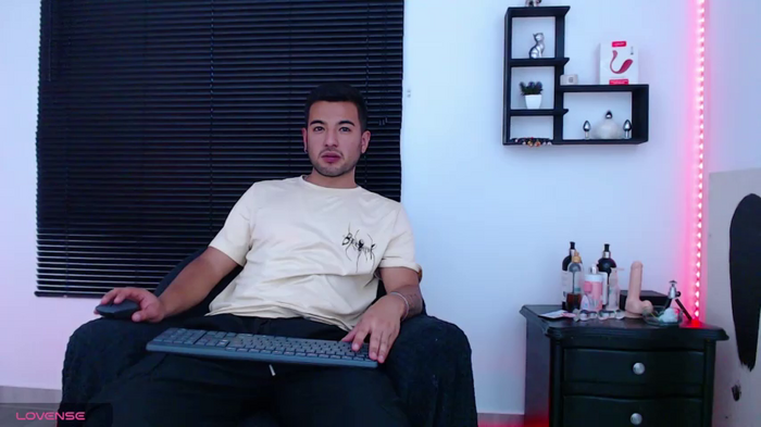 KinkyAllisonSub