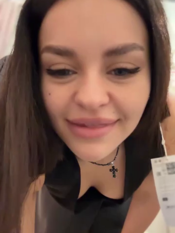 AngelinaTeller