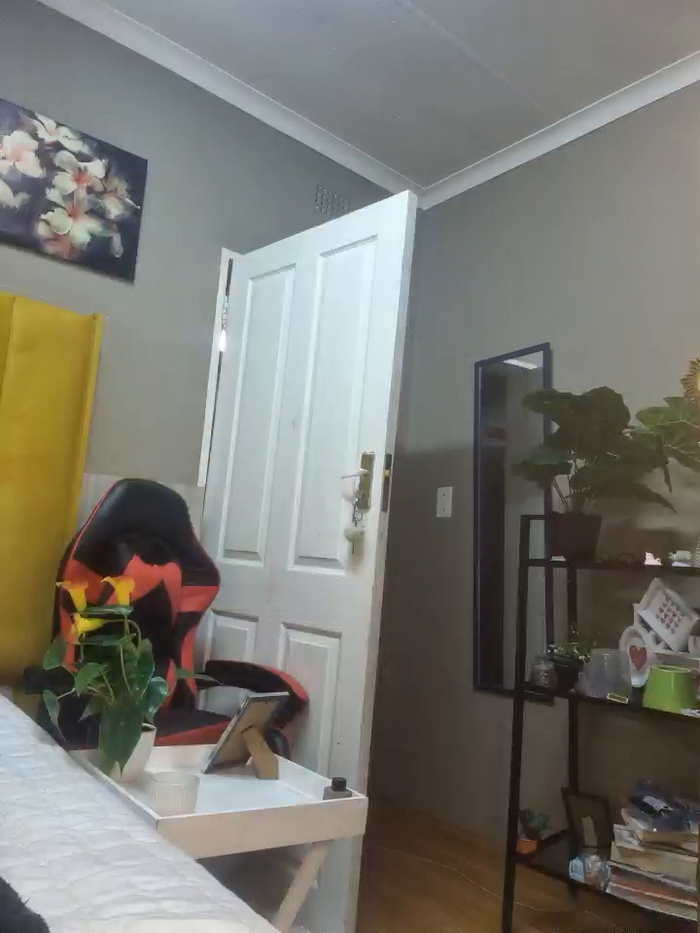 Bustygoddess32