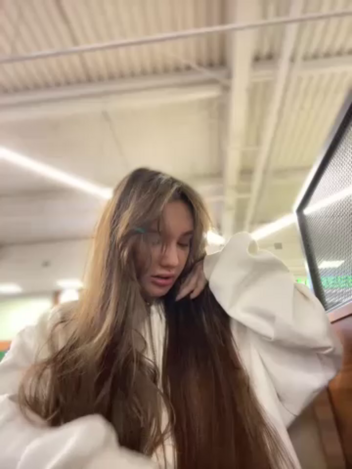 Holly_Molii