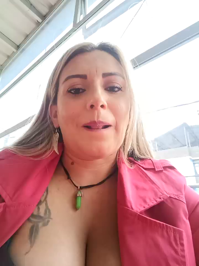 Isabellaa_Garcia_