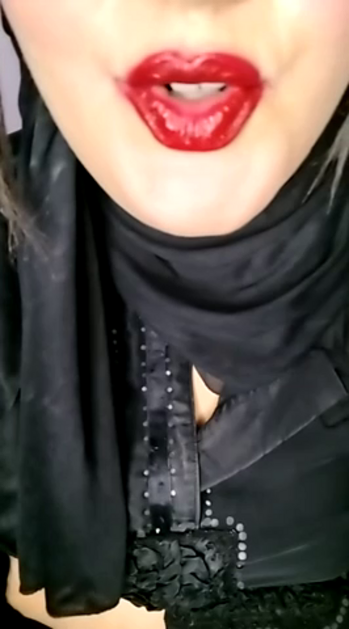 Rawya-34